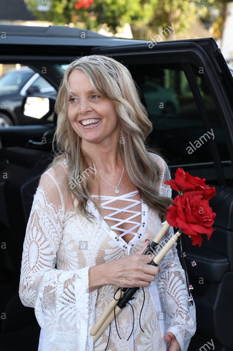 YMAssociates's tweet photo. Alamy Celebrity Photos Covers Joey &amp; Linda Durant Rock &amp; Roll Celebration Wedding at the famous RAINBOW BAR AND GRILL on Saturday, June 30,2018.
See all photos: https://t.co/W5Yygbgv7e

#Six Gun SalDummer - #SixGunSal #Wedding #JoeyDurant #RainbowBar #Celebration https://t.co/btOhU3sbDY