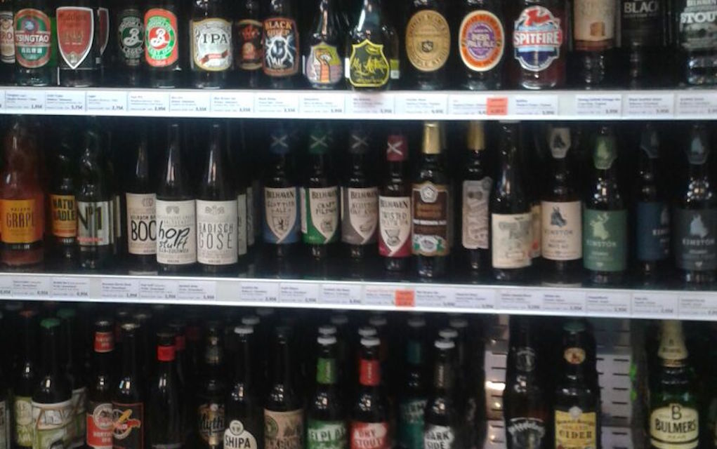 markteinblicke's tweet image. Sommer, Sonne, Biergarten - Warum Bieraktien nicht immer eine gute Wahl sind  #Aktien #Aktienanlage #AnheuserBuschInBev #Anlagestrategie #Bier #Brauereiaktie #Carlsberg #Craftbeer #Deutschland markteinblicke.de/?p=118173