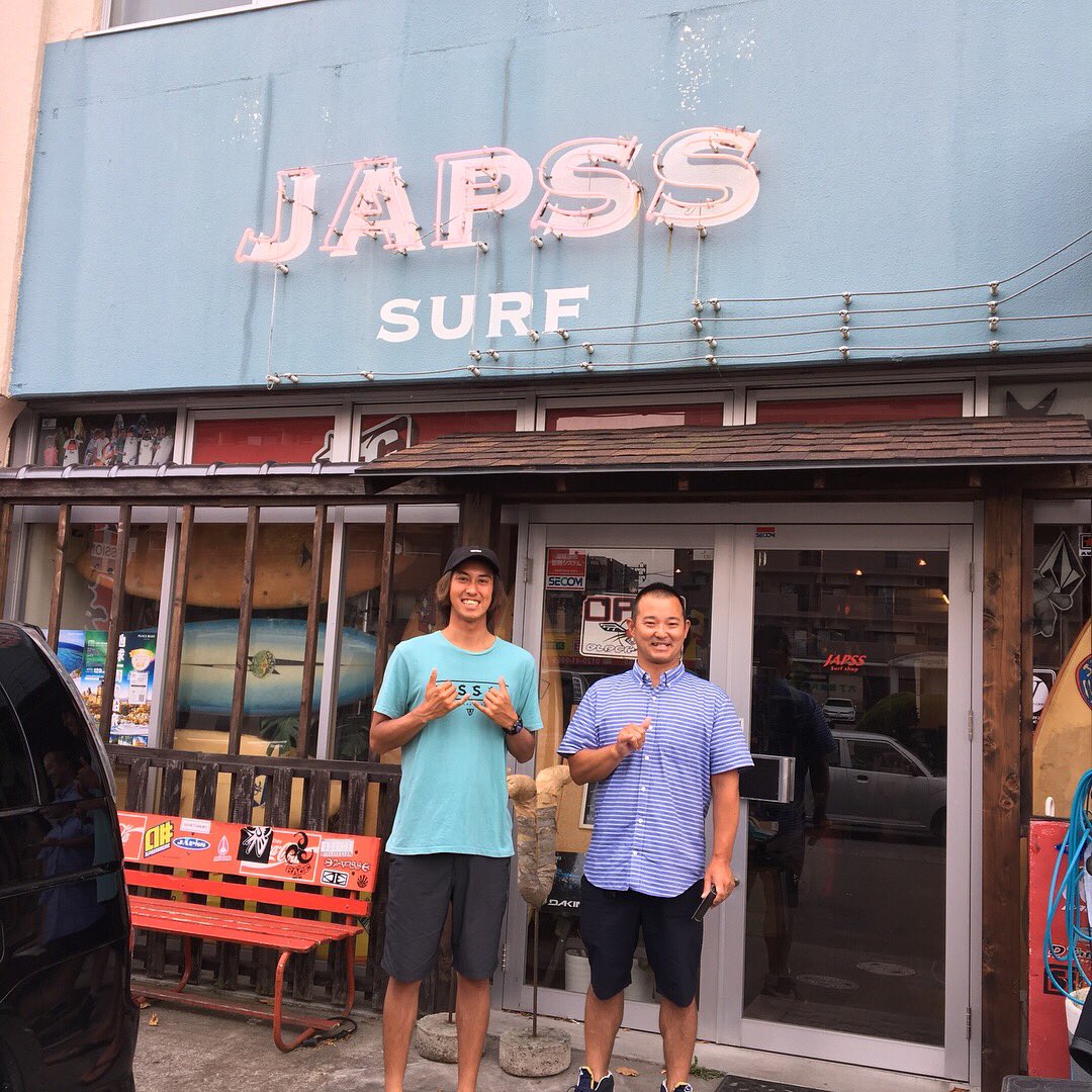 namidenchiba's tweet photo. 研修2日目は仙台新港でサーフしたあと、JAPPS SURFさんにお邪魔しました🏝
ステッカーを置かせてもらいましたので、イケメンに会いに行きがてらに是非ゲットしてください😆
※波情報は波伝説をチェック!
https://t.co/1XaYukTtLq
#サーフィン #海 #波情報 #波伝説 #仙台 #仙台新港 #JAPPS SURF https://t.co/o738IRzWkw