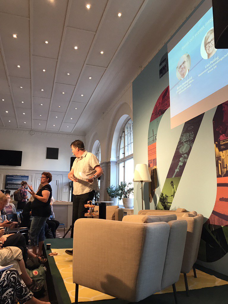 tpaalsson's tweet photo. Dansk och svensk integrationspolitik diskuteras i Öresundshuset med Johan Wester. #oresundshuset https://t.co/7Pl466fO4T