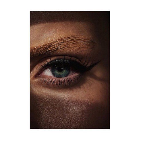 kimbrownmakeup (@kimbrownmakeup) on Twitter photo Glossy brows and graphic liner for @theglassmagazine featuring @sofiehemmet Photographer @jasonhetherington stylist <a href="/rachelbakewell/">Rachel Bakewell</a> hair by <a href="/gow_tanaka/">Gow Tanaka</a> nails by <a href="/yasmineelwakil/">Yasmine Elwakil</a> and beauty by me <a href="/kimbrownmakeup/">kimbrownmakeup</a> @premierhairandmakeup using <a href="/chanel/">CHANEL</a>.beauty #chanel #gloss #beauty… Glossy brows and graphic liner for @theglassmagazine featuring @sofiehemmet Photographer @jasonhetherington stylist <a href="/rachelbakewell/">Rachel Bakewell</a> hair by <a href="/gow_tanaka/">Gow Tanaka</a> nails by <a href="/yasmineelwakil/">Yasmine Elwakil</a> and beauty by me <a href="/kimbrownmakeup/">kimbrownmakeup</a> @premierhairandmakeup using <a href="/chanel/">CHANEL</a>.beauty #chanel #gloss #beauty…