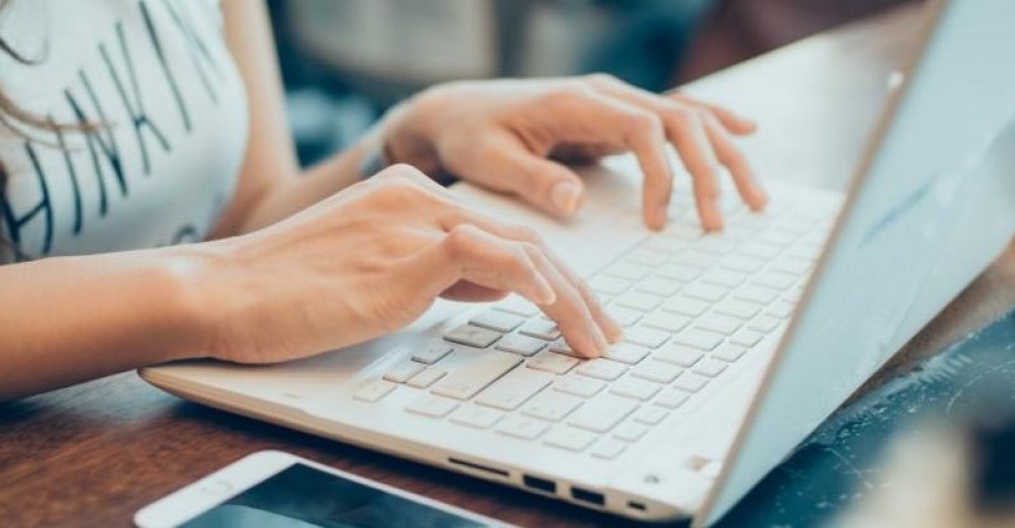 El #BrandedContent ayuda a que los consumidores reciban los contenidos de las marcas de forma más positiva pero, para que realmente triunfe, es fundamental la calidad del mismo y la buena elección del medio en el que se comparta bit.ly/2IQMOYG