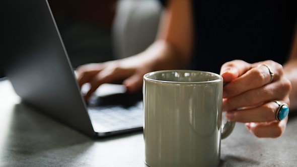 Customer Effort Shopper Score. Lees hier de nieuwste blog van Eveline Erkelens: customerfirst.nl/blogs/2018/07/… #CES #klanttevredenheid #klantloyaliteit <a href="/Vacanceselect/">Vacanceselect</a>