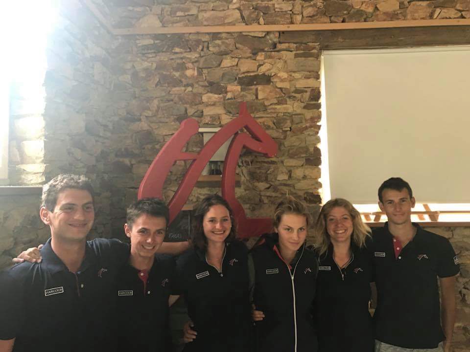 victor_levecque's tweet photo. Remise des tenues officielles 🇫🇷 ! @FFEquitation #équipedefrance
🔜LONGINES FEI EUROPEAN CHAMPIONSHIPS YR 🎉🎉

#LONGINESFEIEUROPEANCHAMPIONSHIPS 
#FTB2018 #Eventing #GetReady https://t.co/u6e4Znx9Jj