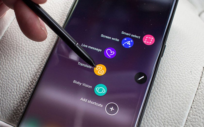 Galaxy Note 9 : le nouveau S-Pen est compatible bluetooth, c'est confirmé ! dlvr.it/QZQ82H