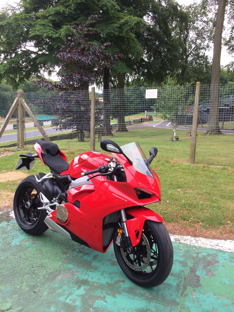 Ducati panigale 2024 v4 pillion seat