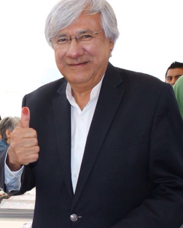 CENTROOax's tweet photo. Un día después de la tormenta

GENARO ALTAMIRANO/CENTRO

Oswaldo García Jarquin aplastó, pero la victoria fue de AMLO.

Gurrión sacó más votos que Hernández Fraguas. 

Fuera de las coaliciones y el PRI, IEEPCO certifica hoy defunción de partidos.

https://t.co/su8XmAThBm https://t.co/rd5MZkLkjA