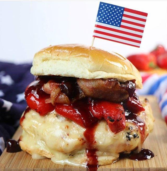 PepperidgeFarm's tweet photo. We hope your #4thofJuly is filled with friends, family and delicious food! For BBQ inspiration, visit https://t.co/e7KB60KIo0
๐ท: @graciouslysweet
#RespectTheBun #PromoEntry https://t.co/kbpaHrNPXx