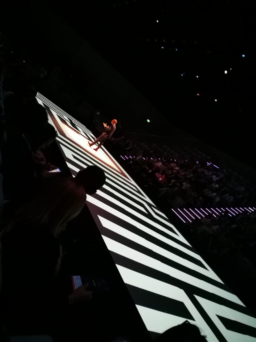 Usiamo la parola #INEVITABILE in modo consolatorio o assolutorio. Per sollevarci dalla responsabilità della scelta. Dobbiamo impare a fare i conti con le complicazioni di una scelta, ed essere in grado, culturalmente, di gestirlo - <a href="/StefanoMoriggi/">Stefano Moriggi</a> all'evento dei <a href="/GGIAssolombarda/">G.G.I. Assolombarda</a>