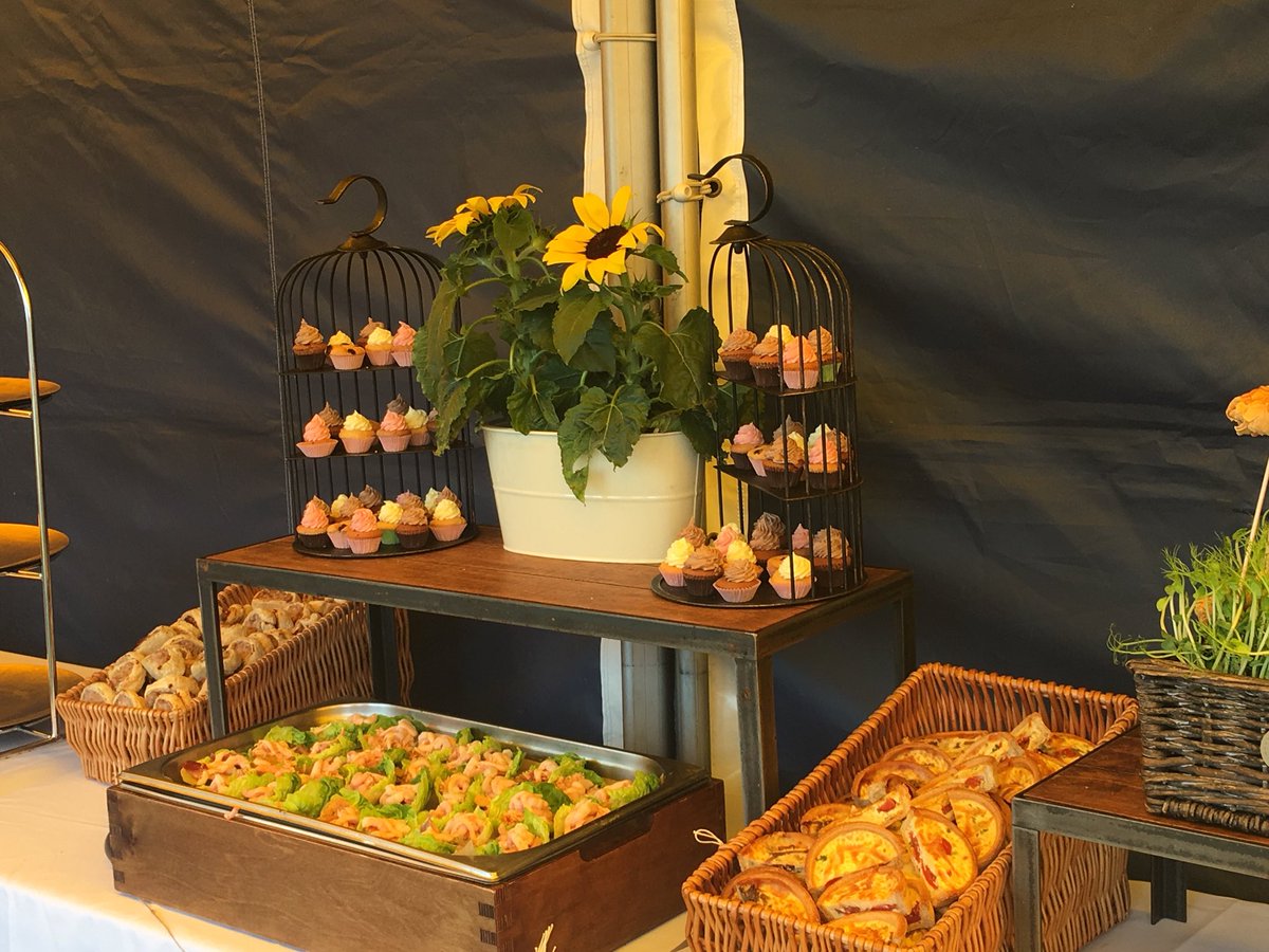Samantha Hiscock (@samjhiscock) on Twitter photo Hello Henley 140 covers today. Pimms, Blue Coat Long Martini. Duck Spring Rolls, Hand Crafted Scotch Eggs and much more.<a href="/ClarkWesty/">Carolyn Clark</a> <a href="/LerpiniereEmma/">Emma Lerpiniere</a> <a href="/ReadingBlues/">ReadingBlues</a> <a href="/IndiesSodexo/">IndependentsBySodexo</a> <a href="/SmithGJK2/">Gary Smith</a> Hello Henley 140 covers today. Pimms, Blue Coat Long Martini. Duck Spring Rolls, Hand Crafted Scotch Eggs and much more.<a href="/ClarkWesty/">Carolyn Clark</a> <a href="/LerpiniereEmma/">Emma Lerpiniere</a> <a href="/ReadingBlues/">ReadingBlues</a> <a href="/IndiesSodexo/">IndependentsBySodexo</a> <a href="/SmithGJK2/">Gary Smith</a>