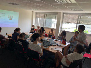 [#ATELIER] Aujourd'hui, <a href="/mgarreta/">Maxime GARRETA</a>, Digital Consultant pour la <a href="/CCI94/">CCI Val-de-Marne</a> et <a href="/lesdigiteurs/">Les Digiteurs</a>, donne aux #startups de #RungisandCo les clés d'une #prospection efficace sur <a href="/LinkedIn/">LinkedIn</a>🎙
----------
#digital #transformationdigitale #transfonum #socialmedia #socialbusiness