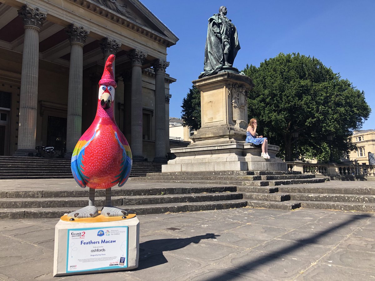 JBP_Comms's tweet photo. We love the new addition of Feathers Macaw outside the Victoria Rooms with thanks to @Ashfords_Law! Great to have the feathery friend so close to our #Bristol office 😃
We’ll be at the #GU2 launch party at tomorrow to see more creative creatures from @GromitUnleashed https://t.co/U2oIEDD9XE