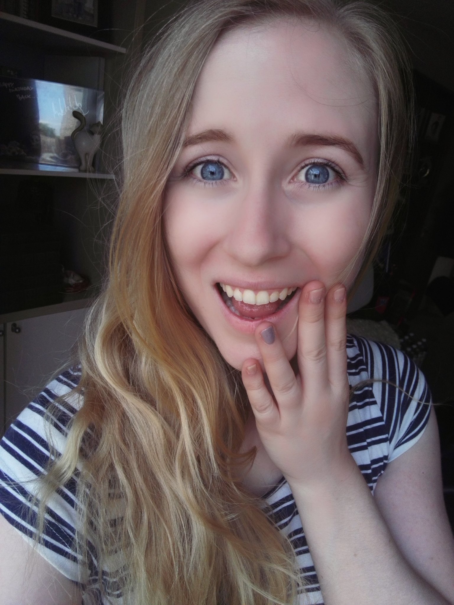 TW Pornstars - 1 pic. Satine Spark. Twitter. Got my nails done in super