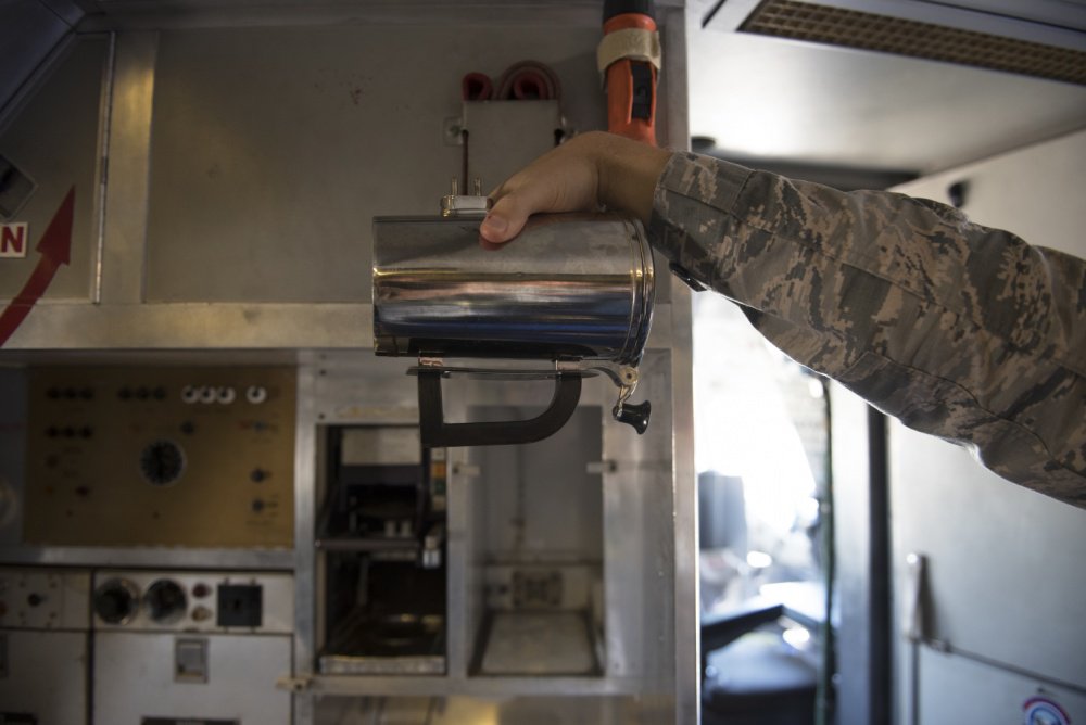 3dprintindustry's tweet photo. U.S Air Force Base could save thousands with 3D printed cup handle - https://t.co/sHOa79Liok - #3dprinting #PhoenixSpark @usairforce https://t.co/1XuBKpR7AI