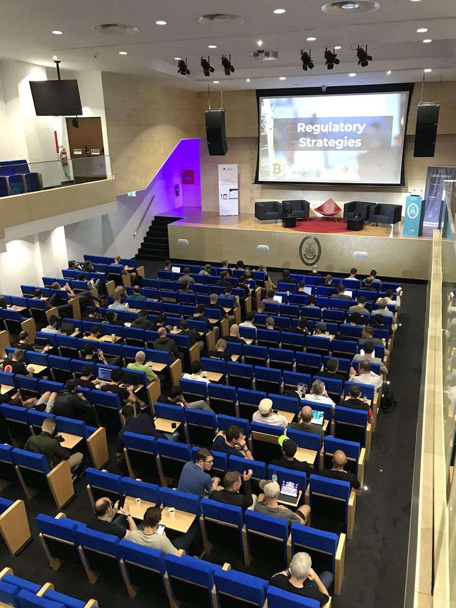About to start the #BuildingOnBitcoin with <a href="/XavierLava/">Xavier Lavayssière 🥐</a> on #regulation! Fill up the missing seats guys! No livestream for now though, but later available