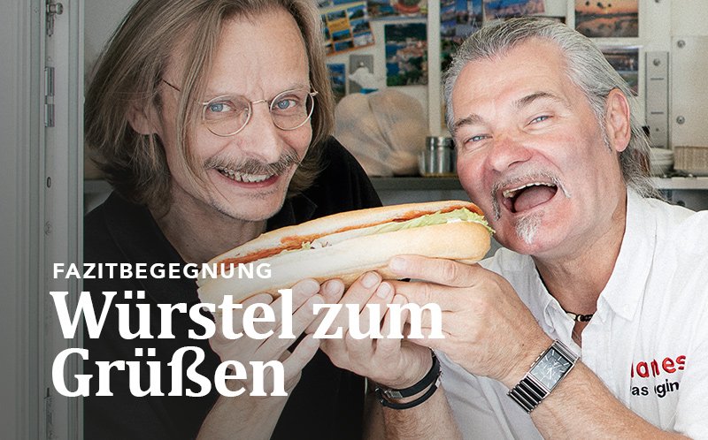Fazit's tweet photo. Fazit 144, Fazitbegegnung: Volker Schögler hat sich mit Hannes Pflancer, vormals Würstelhannes und mittlerweile als »Hannes, das Original« bekannt, getroffen. Fotografiert hat Marija Kanizaj. Hier lesen: https://t.co/MOT4qgRpPG Und hier die Fotos: https://t.co/mqQDqo5S7T https://t.co/jupaGWPG7N