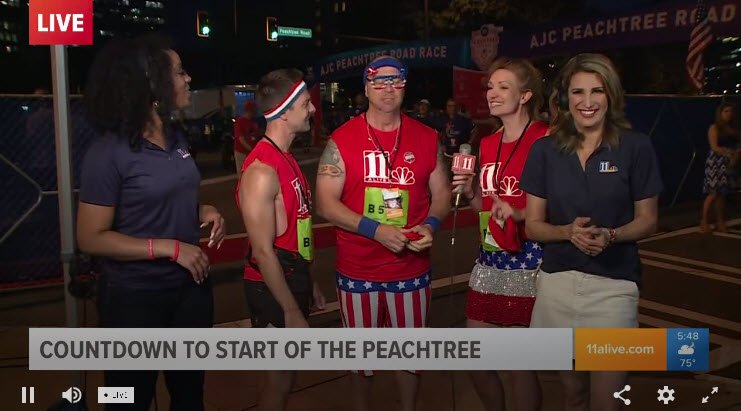 JulieWolfe's tweet photo. "Our sleeves were holding us back!" #RunnerCam #Peachtree11 @kaitlynross1 @CrashClark @AndyPierrotti https://t.co/pQOCMXUsCx