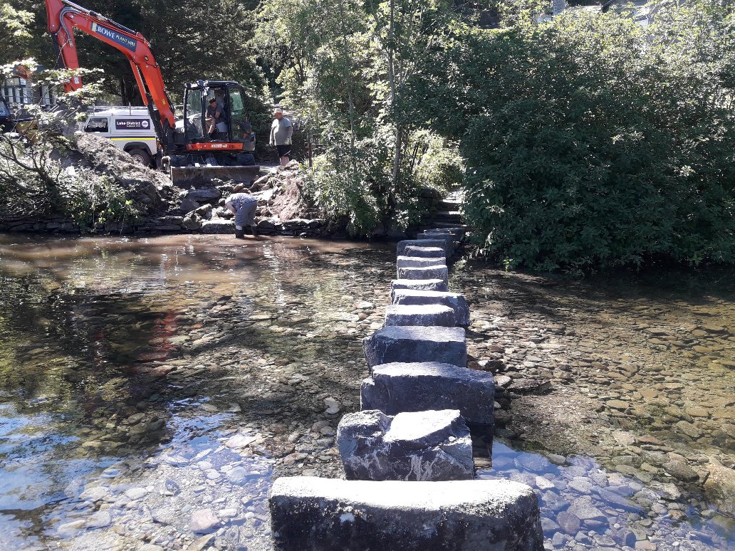 LakesRangers's tweet photo. Rydal Stepping Stones repairs completed by our #routestoresilience project. Stones re-instated by setting in concrete slabs off-site and the craning in. Minimised disturbance to the beck, and landscaped in with surrounding rock and gravel to hide the concrete. https://t.co/Tw2g1ch4iV