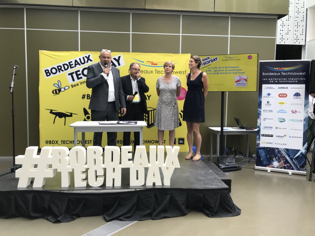 kunthirvy's tweet photo. Ça parle #tech #innovation à #TechDayBTW @Bdx_Technowest il y en a pour tous les goûts #drone #VirtualReality #AI #robot #BIM #startup #2018 https://t.co/BG0C1GkNfc