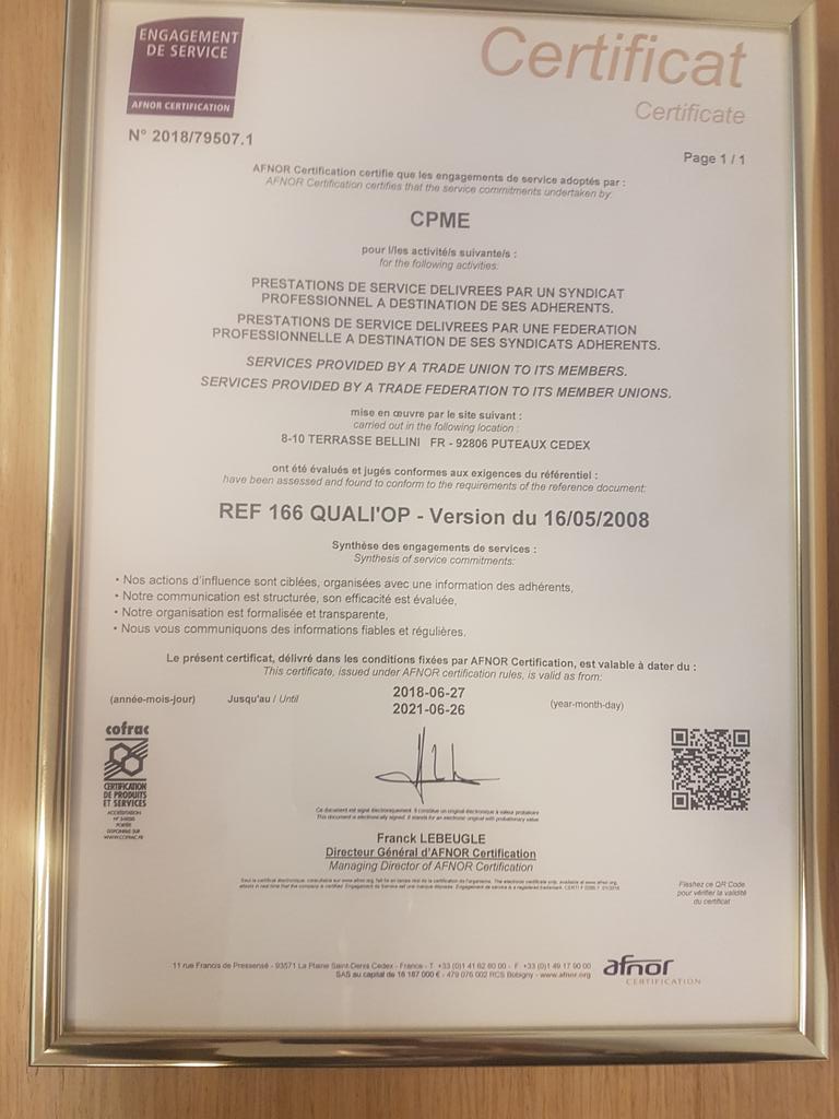 Ce matin lors de l AG de la CPME le Pt François Asselin à reçu le certificat QUALI ' OP délivré par l AFNOR. C est la première organisation  interprofessionnelle à recevoir cette certification.
