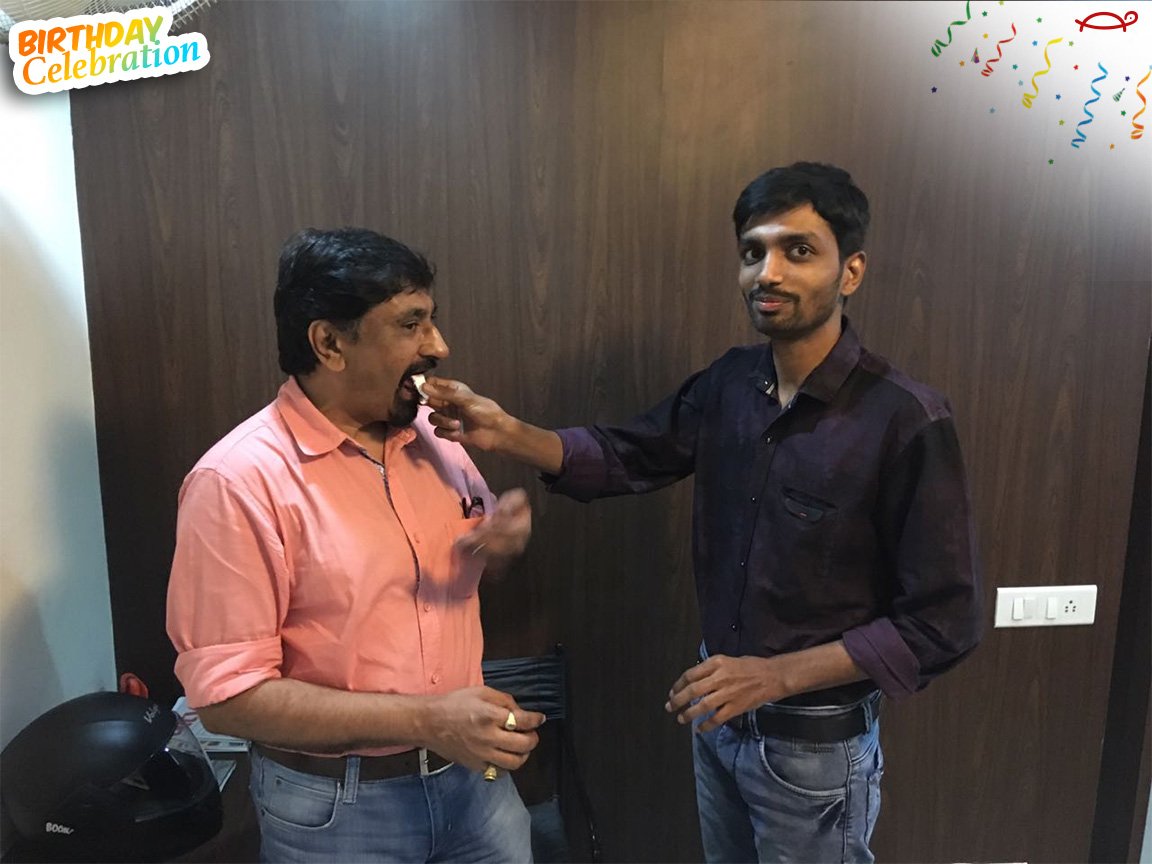 RedTurtleInd's tweet photo. Birthday Celebration at @RedTurtleInd
#officefun #fun #daycelebration #fununlimited #superemployees #greatcolleagues #redturtle #inspiration #lunch #birthdayLunch #ThankYou #success #birthdaycelebrations #successions https://t.co/RVFRQWBA9e