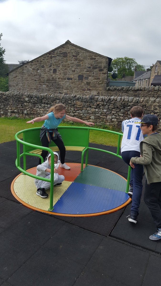 StBedeSacriston's tweet photo. Having fun at the park! #article31 @OPALOutdoorplay https://t.co/nyfzwAJ6in