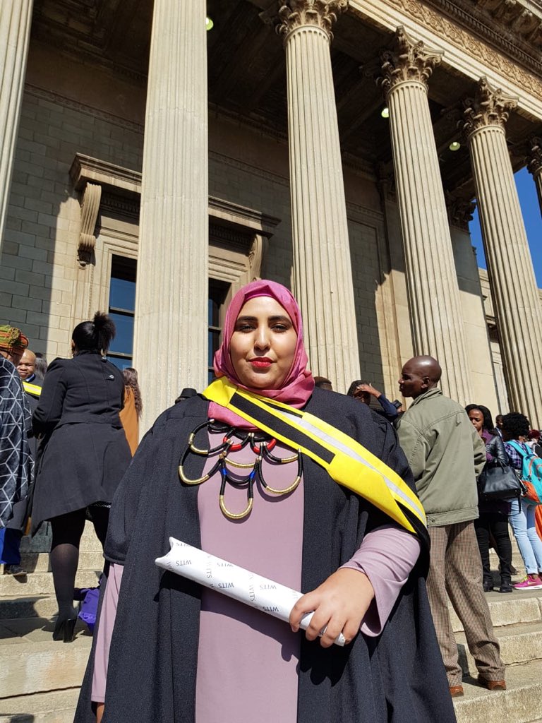 QaanitahHunter's tweet photo. The girl who came to Joburg on a City to City bus with R200 and one pair of shoes is a Wits graduate. https://t.co/P25vf1gJnl