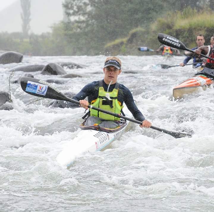 MatiesCanoeClub's tweet image. We are stoked to announce our Maties Student team's for @BergRiverCanoe 2018 !

Team1 (The Houston Brother's)
Team2 (Evan Knight/Brandon Macleod)
Team3 (Guy Musto/Mike Jamieson)

@MatiesSport