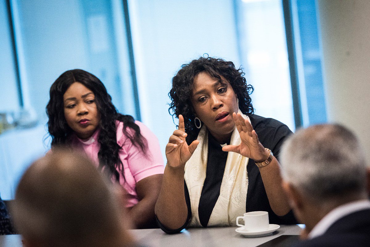 SadiqKhan's tweet photo. Knife crime ruins lives and devastates communities. Good to welcome leaders from London’s black majority churches to City Hall this morning to discuss how we can work together to tackle violent crime in the capital. https://t.co/U5Qfu2Vcrh