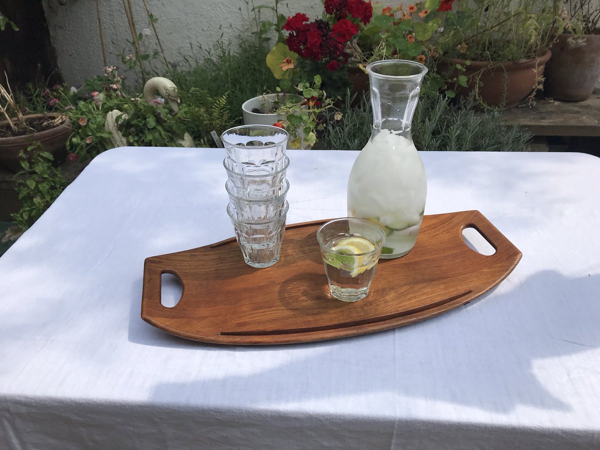 itsgefunden's tweet photo. Forgot to tag these at the weekend. Kaymet &amp; Quistgaard trays on the website now #trays #gefunden #midcenturymodern #kaymet #quistgaard https://t.co/XzBZ3CZyIW