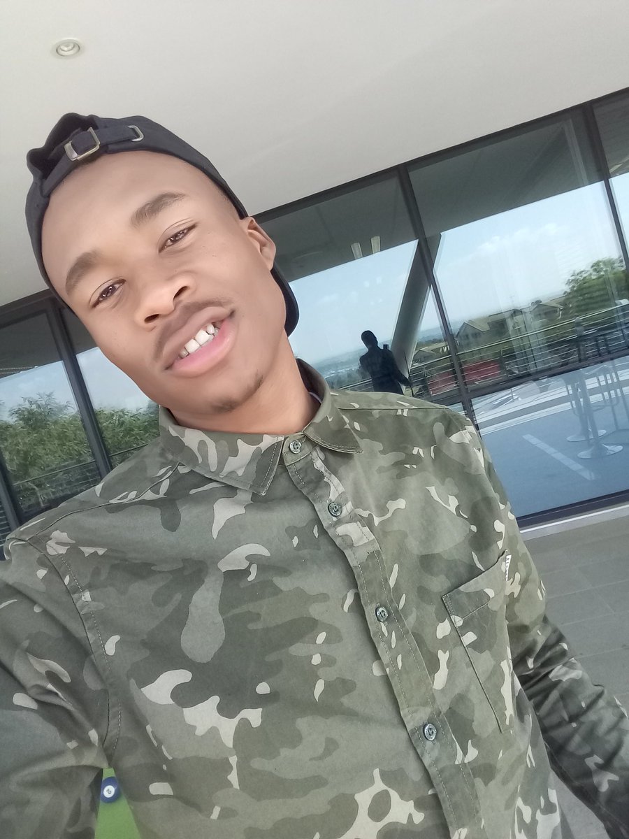 MegacyForever's tweet photo. I said King please i can't be on Social media he said nahhh you gotta blow up son 😅😭 so this is me guys Aka Defence Force .. https://t.co/VoXxaFleJb
