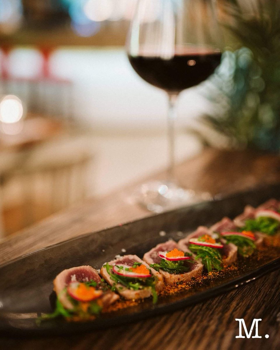 Nuestro #Tataki de #atún y alga #wakame te espera! #Manso #ComidaAnimada #MúsicaSabrosa 

* Este #miércoles de #Platodeldía Arroz verde de guisantes y espárragos con bacalao. #Menú

#LasPalmas #restaurante #MansoCarta

* Reservas@mansolaspalmas.com 
928 367 450 / 648 233 361