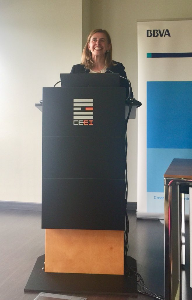 meribenavides's tweet image. @FADE_COMUNICA estamos en jurado y en la entrega #PremiosRADAR 2018 que convoca @ceeiasturias y patrocina @bbva fomentando la generación de Spin-Offs en #Asturias , apoyando #emprendimiento que proviene de la #investigación