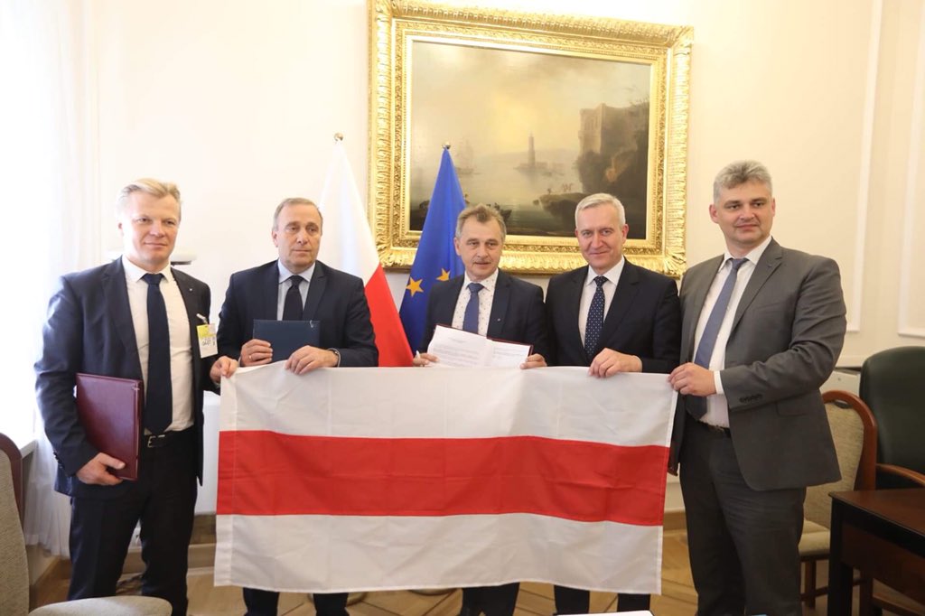 .<a href="/Platforma_org/">PlatformaObywatelska</a> podpisała umowę o współpracy z białoruską opozycyjną Koalicją Centroprawicową stowarzyszoną z <a href="/EPPGroup/">EPP Group</a>. Wspieramy europejskie aspiracje Białorusi.