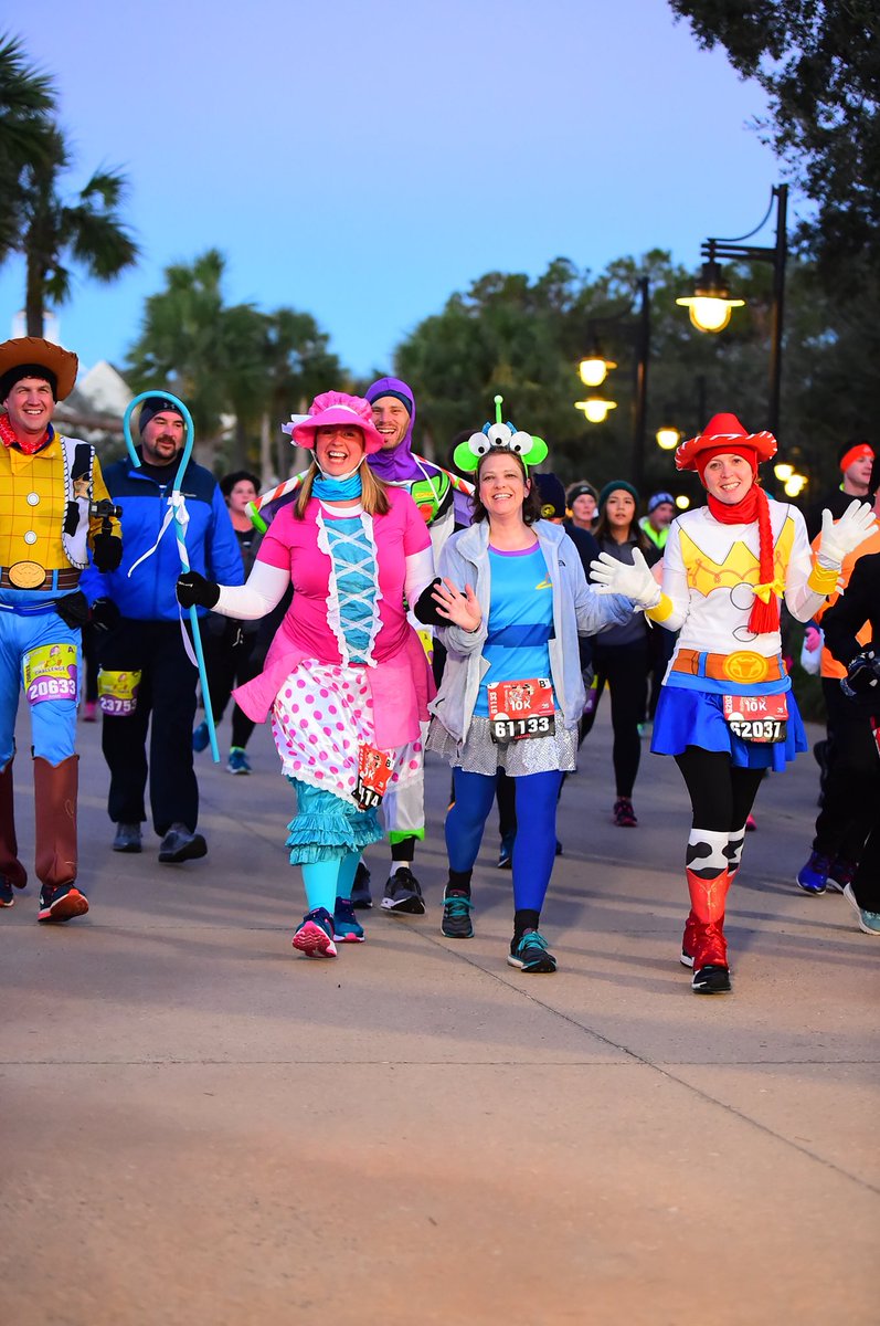 #DisneyParksLIVE