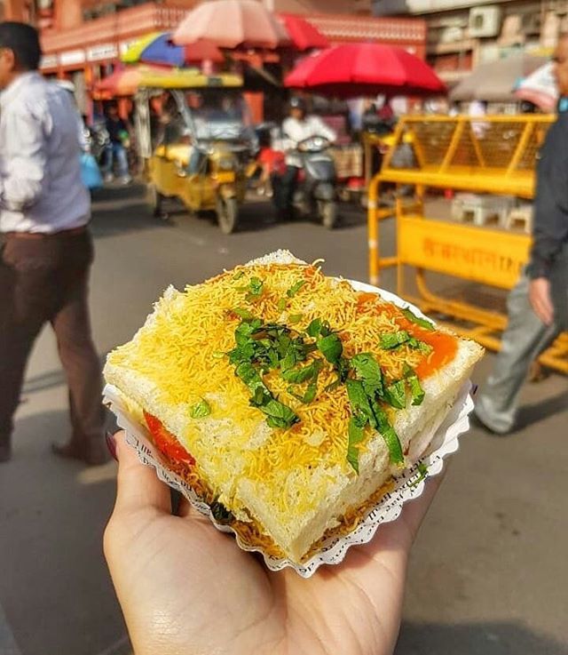 Now you can satisfy your taste buds by treating them with delicious Mumbai street food in Jaipur! Isn't that awesome? 
Photo Credits: @thefoodtsarina.

#jaipur #bapubazar #rajasthan #sandwich #bombaysandwich #spicey #chutney #streetfood #yummy #loaded #m… ift.tt/2No9m6F