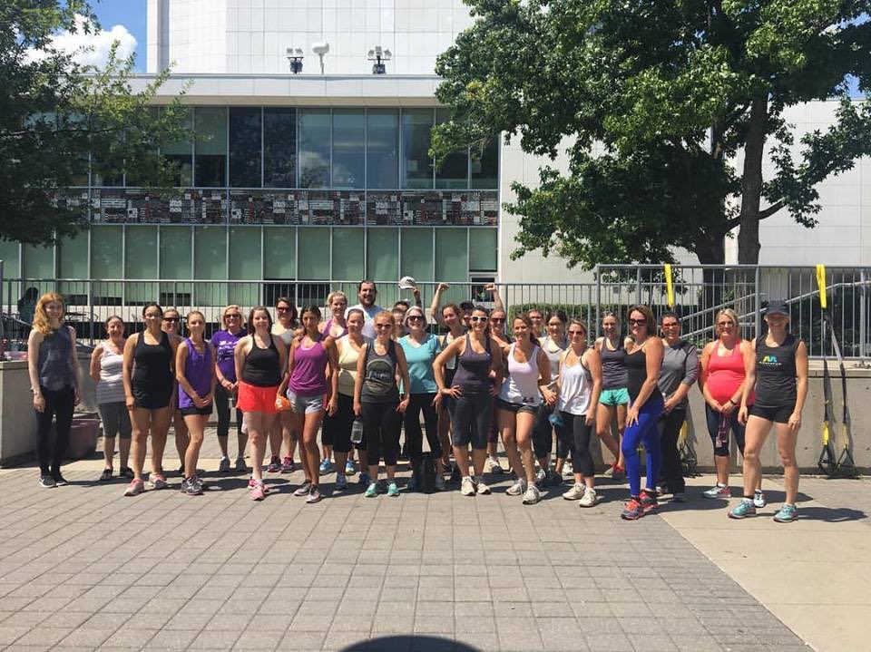 MomentumHamONT's tweet image. It's an other hot one! So rather than getting your full sweat on, we're going to do a low-intensity session, packed with easy moves and tons of education that you can take home with you. Same time, same place, slower pace. Bring your water bottles! #getmomentum #hamont