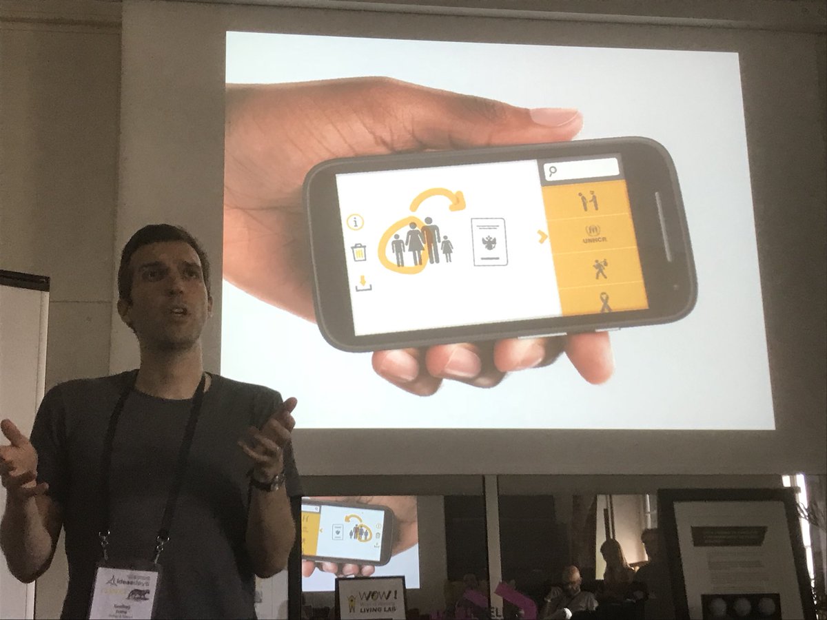 bbilloud's tweet photo. LT #IDD2018 Ideas Days Prez #design #humanisme @GeoffreyDorne présente son appli @refugeye en plusieurs langues, à base de pictos simples pour aider les réfugiés. Tout les développements sont en #opensource https://t.co/z81oLKT3n3