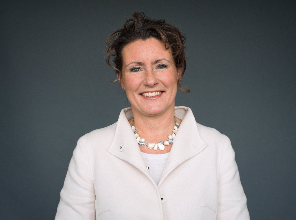 profielen's tweet photo. Afscheidsinterview Angelien Sanderman: ‘Veranderen heeft tijd en volharding nodig’ https://t.co/RKPtxN3iaH https://t.co/sDhYWCBgVZ