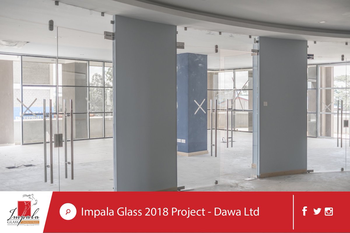 ImpalaGlass's tweet photo. A frameless door looks beautiful and aesthetically pleasing to your eyes  whenever you see it. It also, gives you the opportunity to keep looking  outside and taking in the beauty of it without any obstruction #ImpalaTuff #ImpalaGlass #Safety #interiordesign https://t.co/RtgMK0TJRl