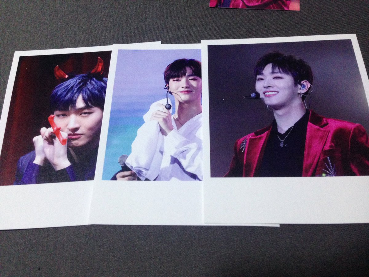acupofteaaaa's tweet photo. SALE🗯
〰SSGT @/ricewithpeach Jisung ver. คุ้มมากจ้า
🌈ปฏิทิน/โปส/พรล/ฟตก/กระดาษโน้ต/มินิฟตบ/ของแถมพิเศษ
🌻฿450 รวมส่ง / มี 2

ดูรูปเพิ่มเติมได้ค่า

#ตลาดนัดWANNAONE #Jisung #윤지성 https://t.co/8HnV8qudxi