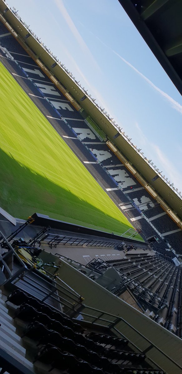 Leading a discussion group on 'youth interfaith engagement through cultural and sporting activity' at the <a href="/IFNetUK/">Inter Faith Network</a> national meeting <a href="/DerbyCounty_fc/">Derby County</a> <a href="/bbburnley/">building bridges</a> @Bpfaithcentre