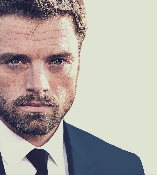 SebStan_nl's tweet image. #imagine your boss Sebastian calling you in to his office to discuss some very important topics😏