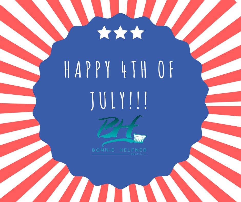 BHelfnerdds's tweet photo. Happy 4th of July From Bonnie Helfner DDS! https://t.co/jS20JHzBgP #DrBonnieHelfner #DrKristinCurro #dentistrybeyondyourexpectations #BOLI https://t.co/RWVQXAd9G5