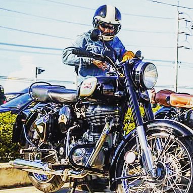 DestroyRabbit's tweet image. Highway to Help project 2018
ทำบุญร่วมทางกับพี่ๆน้องๆ Royal Enfield , บุตรดา บาร์ , 8080cafe ,สายแดก และอีกหลายๆคน #highwaytohelp #8080cafe #royalenfield #thailand #motorcycle