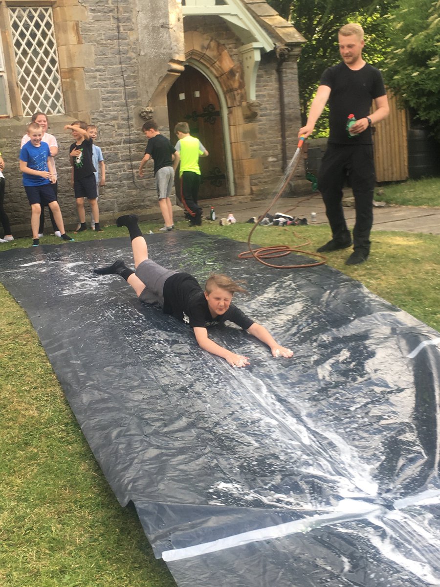 StBedeSacriston's tweet photo. We are having the best time! https://t.co/LHts2n4u4z
