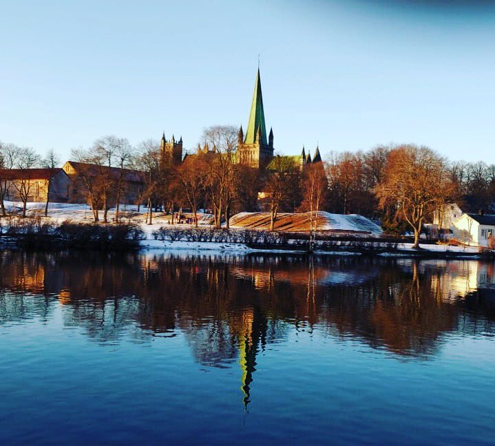 traveljetter's tweet image. The water casts the perfect reflection! #travelholic #instapic #travelphotography #lovetravel #wanderlust #travels #instadaily #letsgoeverywhere #travelblog #vacay #vacation #visiting #traveladdict #travelmore #travellife #travellifestyle #traveltips #instagram #instalife