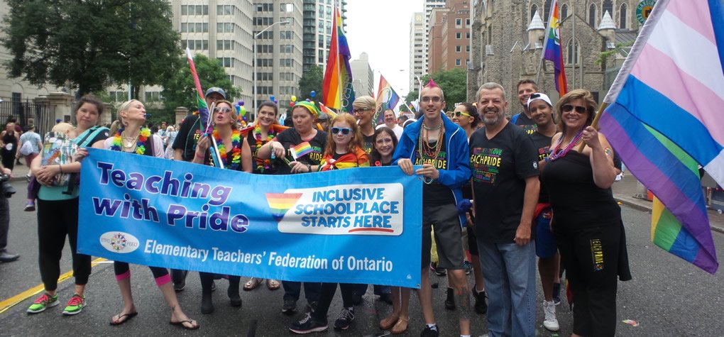 ETFOeducators's tweet photo. #ETFO had members from all over the province march on Friday for the Trans March, Saturday for the Dyke March and Sunday for the Pride Parade at #pridetoronto, June 22-24. Here are some photos of the #ETFO contingent: https://t.co/2vHNocnimP #TeachingWithPride https://t.co/40fJWL5MT6