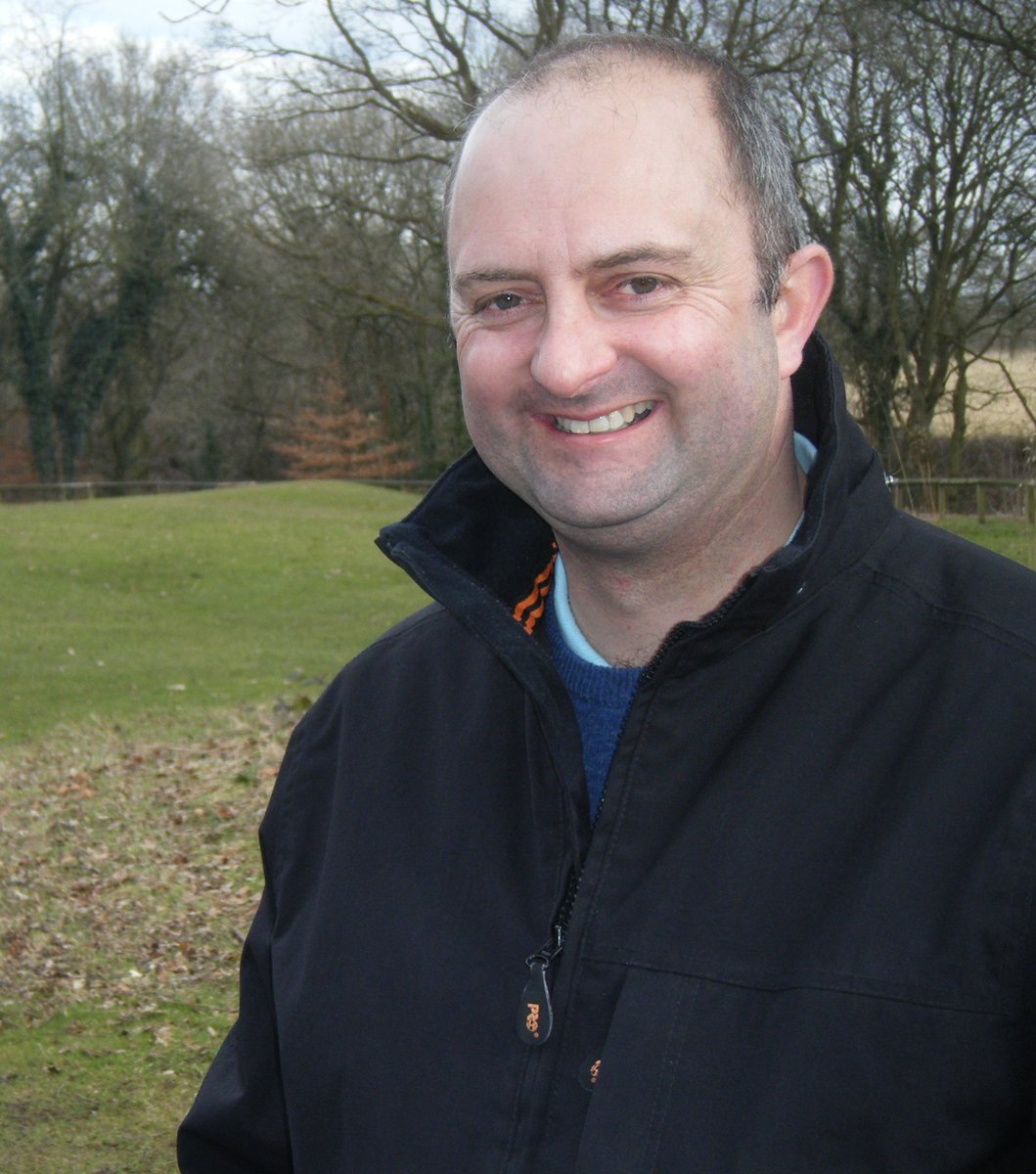 strigroup_'s tweet photo. STRI's @striturf_paulw featured on @BBCRadioScot this morning to discuss how the weather is affecting various industries. Click the link below to listen to the interview, playing at 2:25:10. #agronomy #HeatWave2018
https://t.co/yNM0HGF9lu https://t.co/gTucKMDNbW
