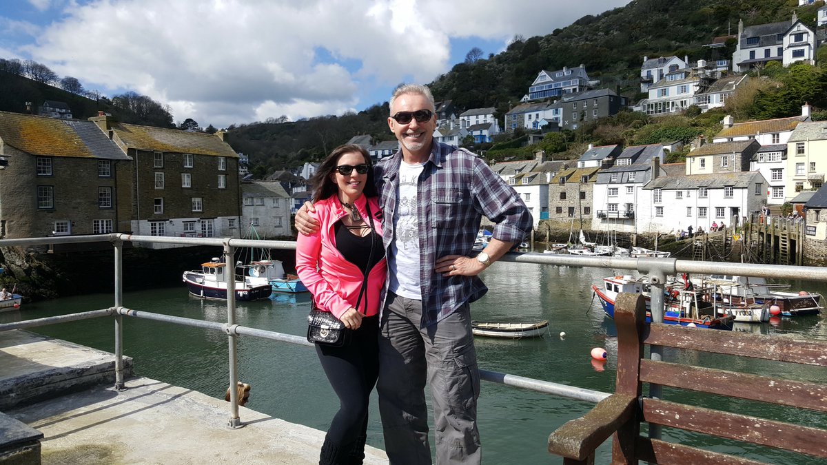 Cornish_story's tweet photo. To celebrate the 4th of July, @Cornish_story brings you @helenrenee007's incredible 'Alaskan Cornish Love Story' which tells the tale of true love and an unbelievable Cornish connection. #globalkernow #cornishlove
https://t.co/Wy5icKqBb0 https://t.co/1wwLBoULls